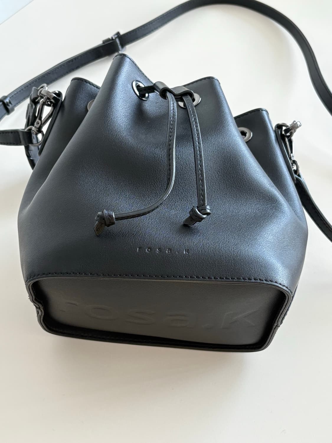 로사케이 소가죽 크로스 복주머니 백 상품이미지2