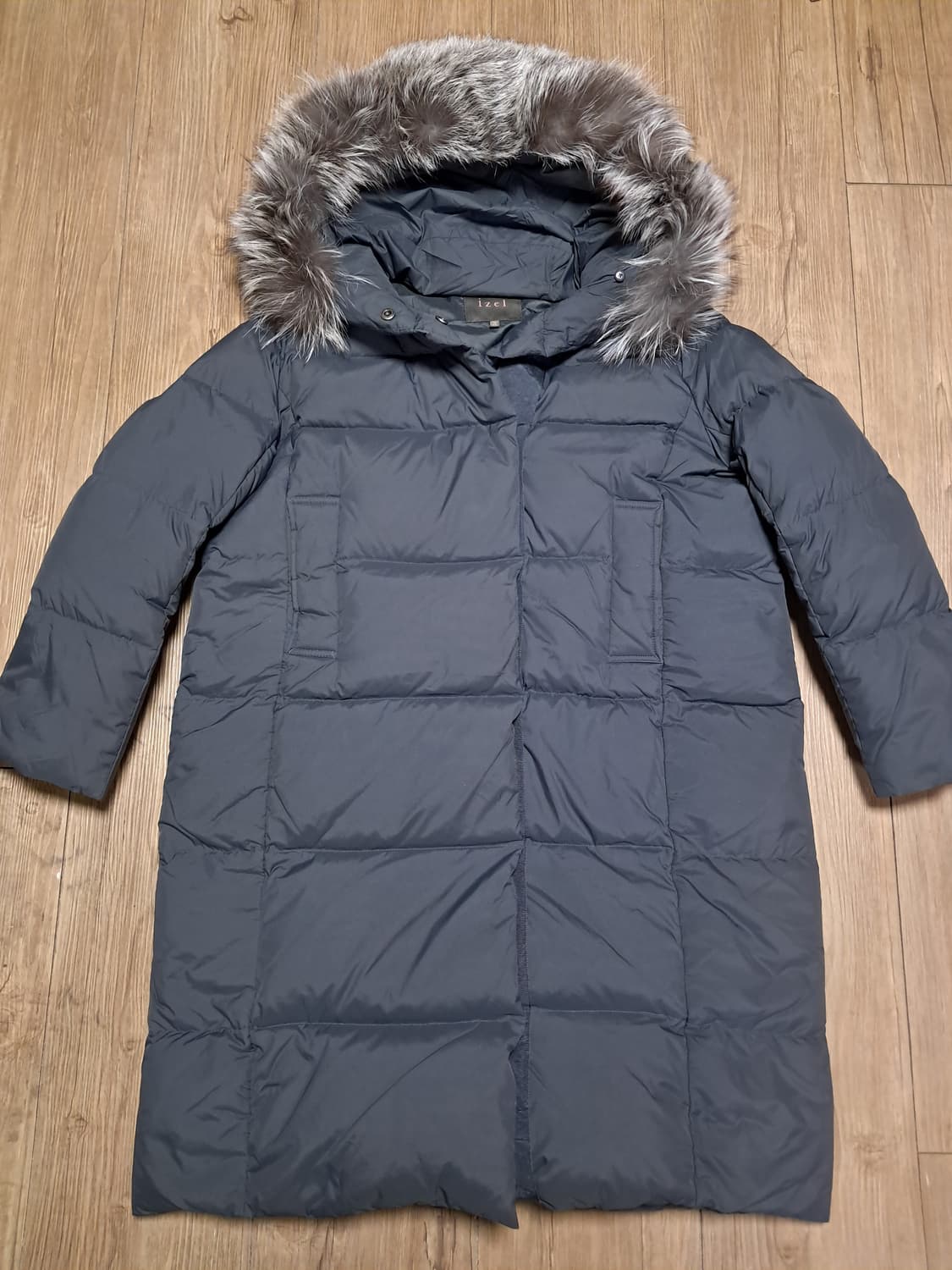 아이젤 폭스퍼 롱패딩 M 상품이미지3