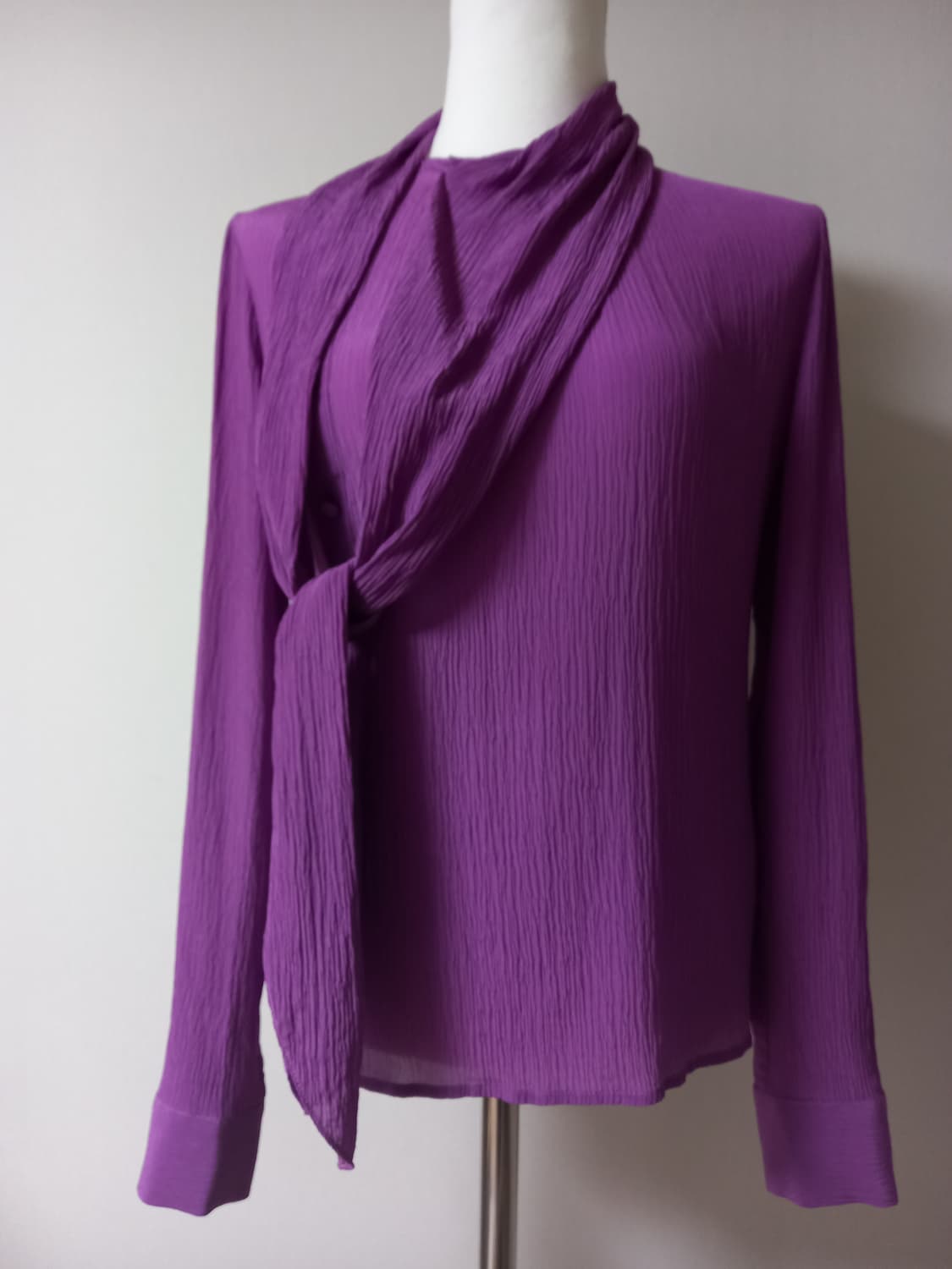 모조에스핀 실크100 블라우스 상품이미지2