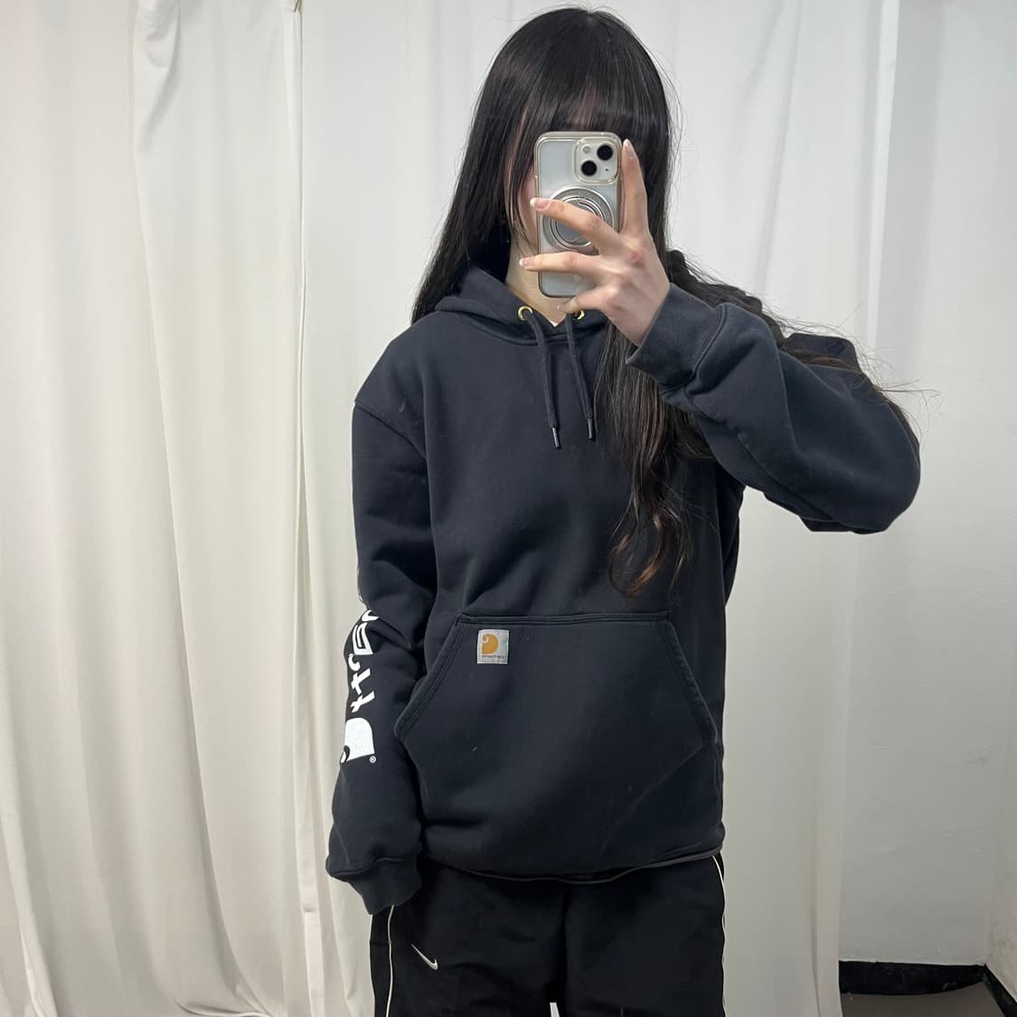 Carhartt Black Hoodie 상품이미지1