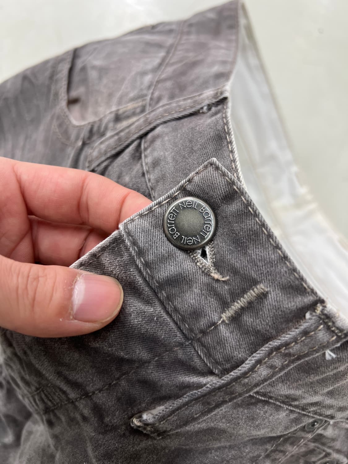 닐바렛 왁스드 오버프린트 팬츠 상품이미지4