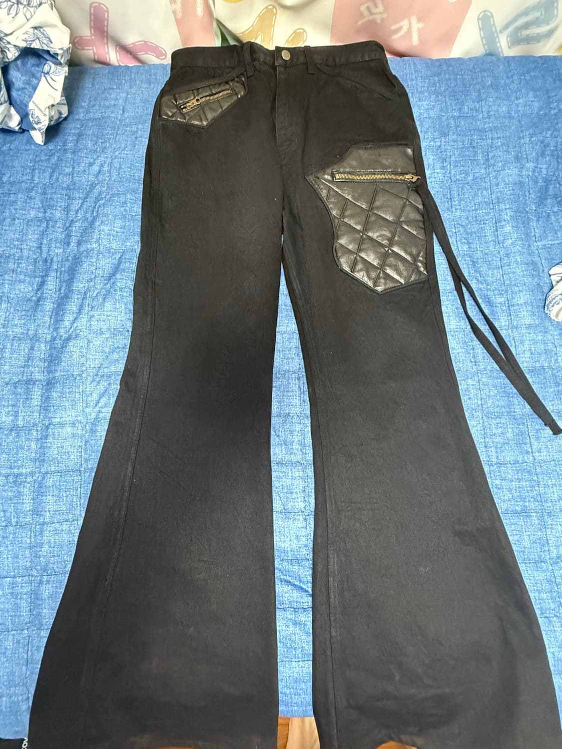 에모 레더 패치 플레어진 1 상품이미지2