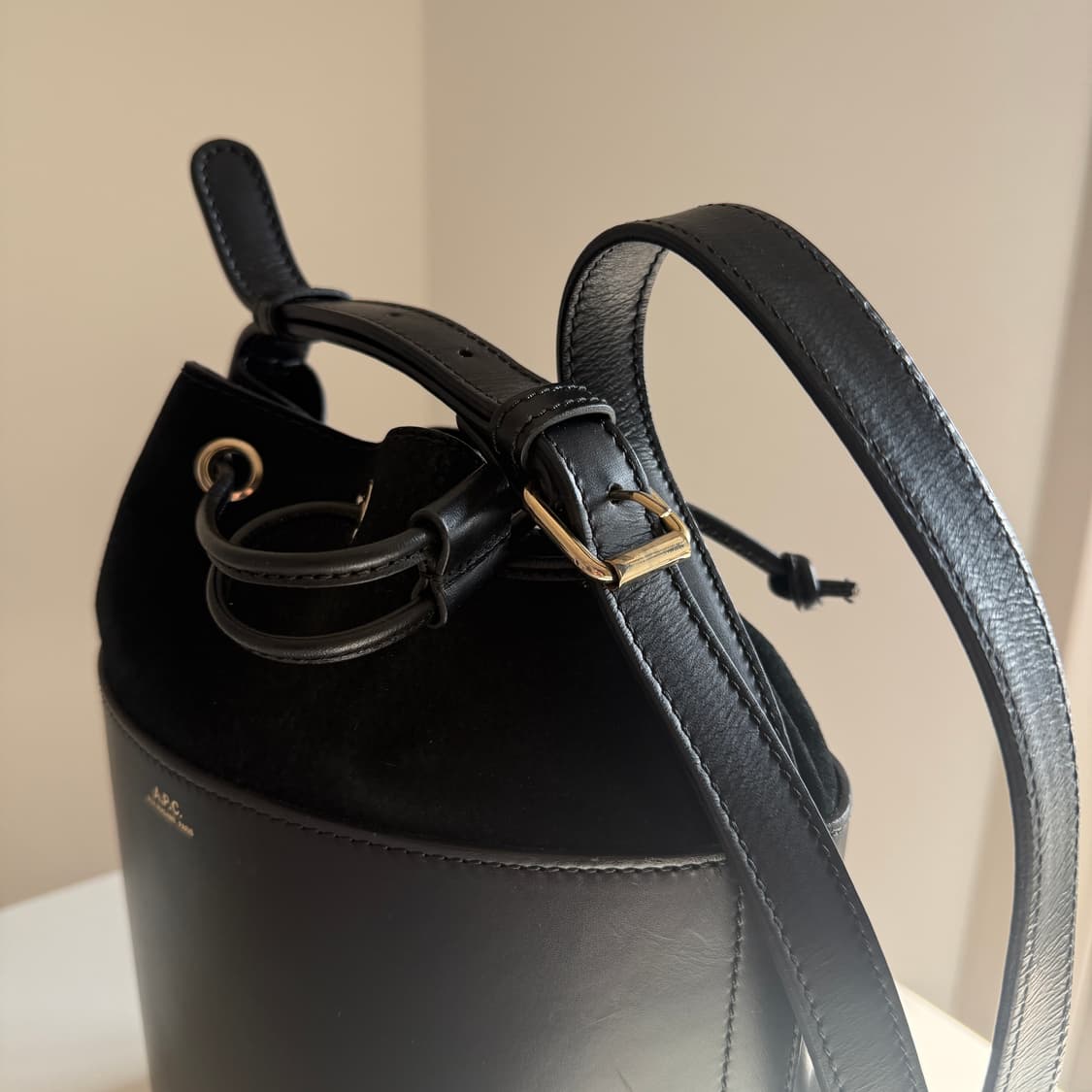 아페쎄 클레어백 여성 가죽 크로스백 상품이미지3