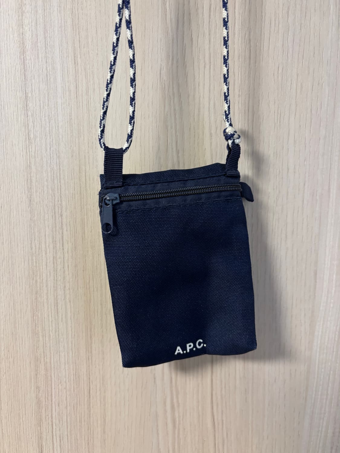 a.p.c. 아페쎄 사코슈 상품이미지1