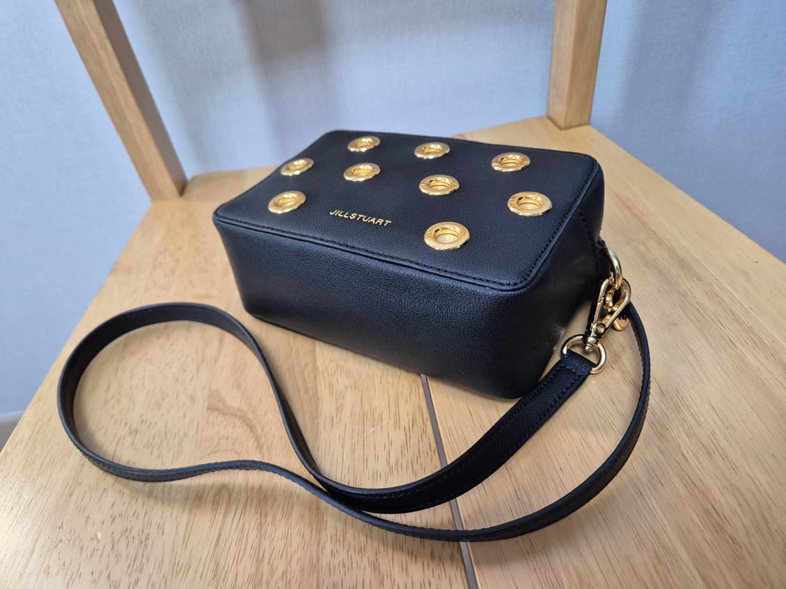 질스튜어트 크로스백 상품이미지5