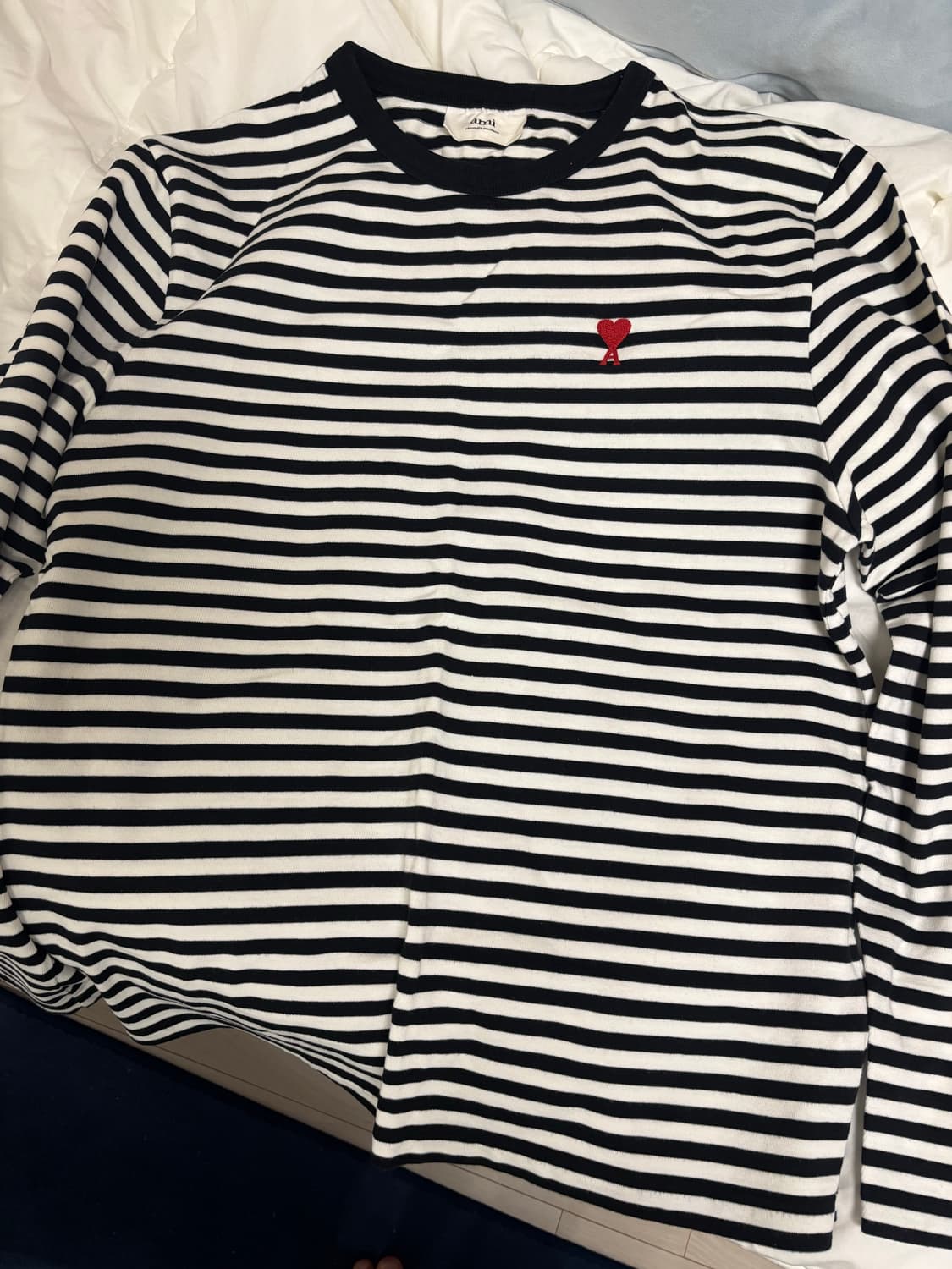 아미 긴팔 티셔츠 상품이미지2