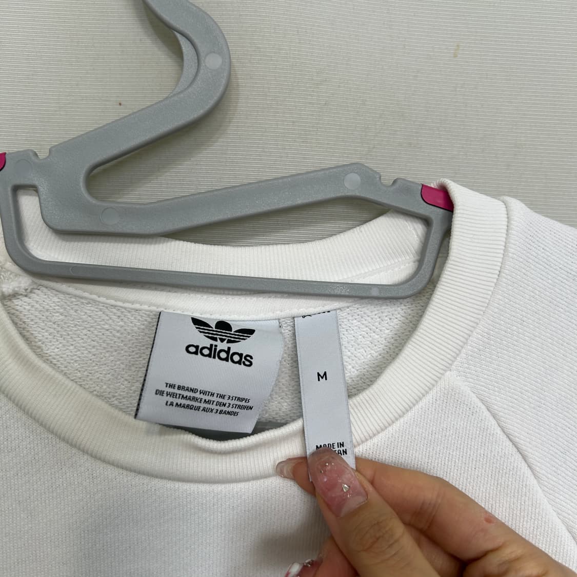 아디다스 스몰로고 맨투맨 95 남성 상품이미지2