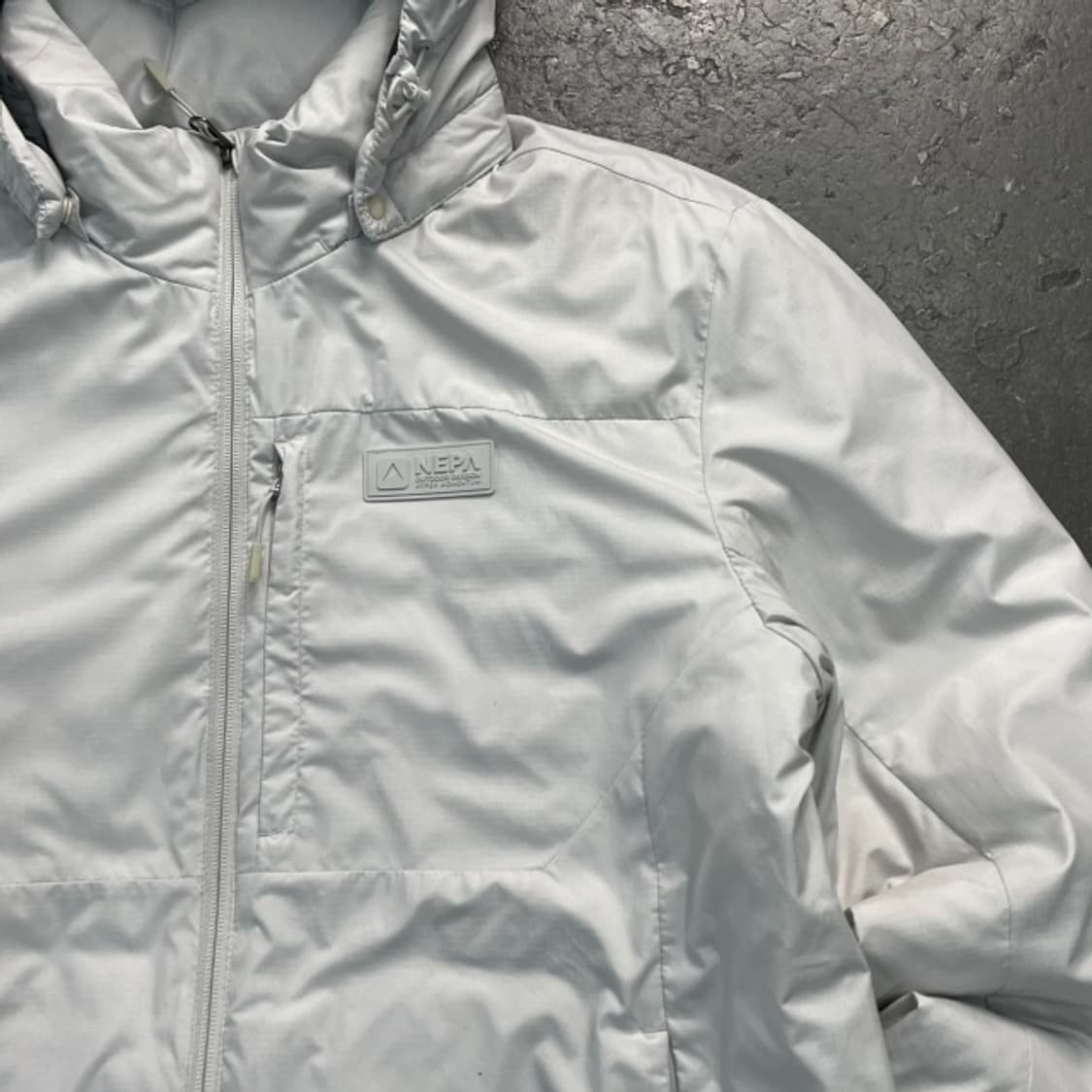 100 네파 퍼텍스 경량패딩 상품이미지2