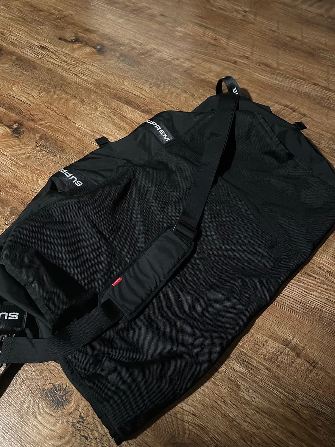 [OS] 슈프림 라지 하울 토트백 블랙 새상품 상품이미지8