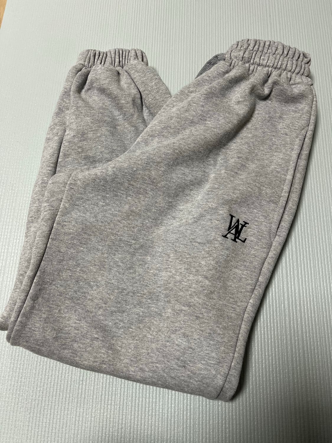 우알롱 시그니처 조거팬츠 그레이 xs 상품이미지1