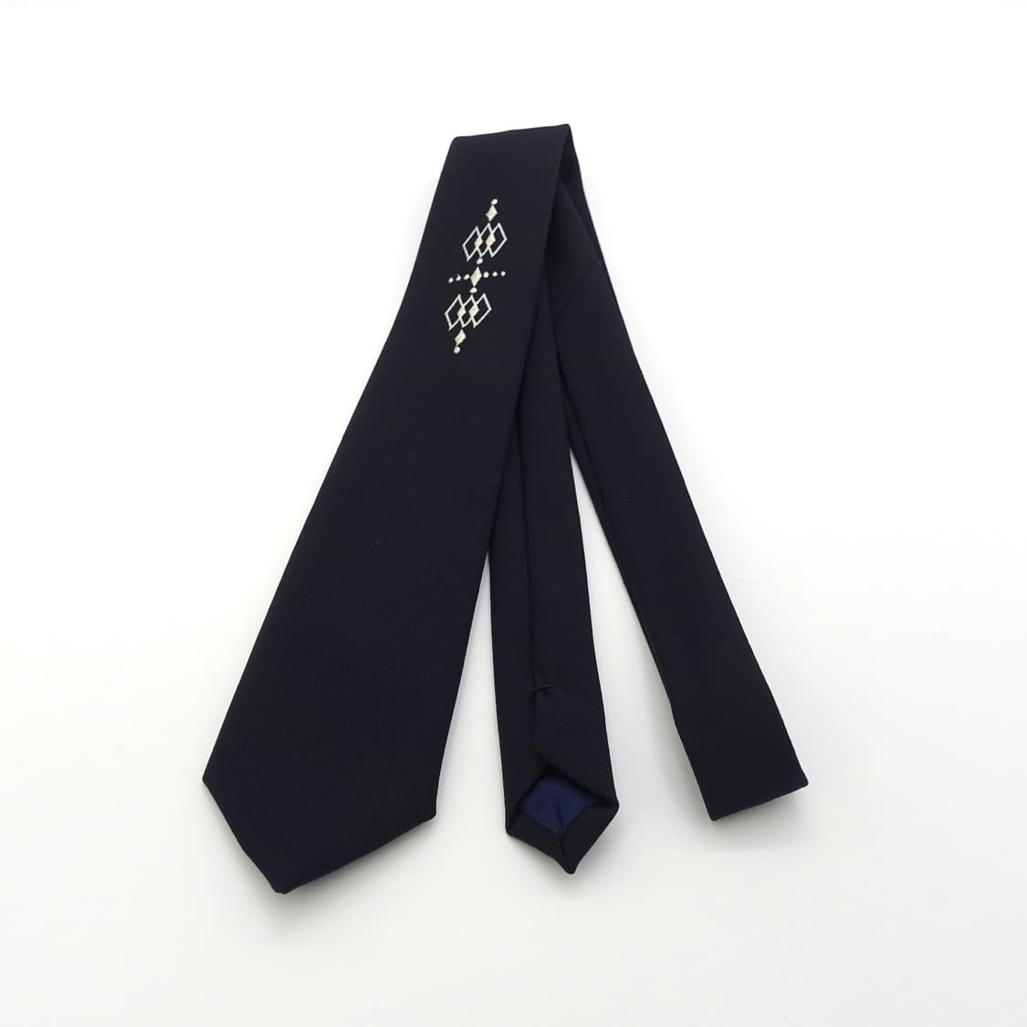 YOHJIYAMAMOTO 요지야마모토 옴므 블랙 엠브로이더리 넥타이  상품이미지6