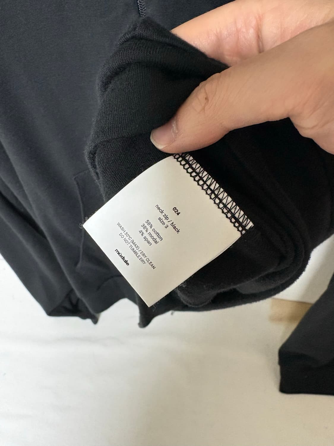 머듈 넥집업 블랙 3 상품이미지4