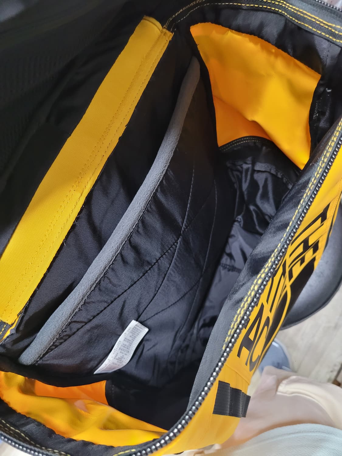 노스페이스 30L Face Base Camp Fuse 백팩 가방 상품이미지5