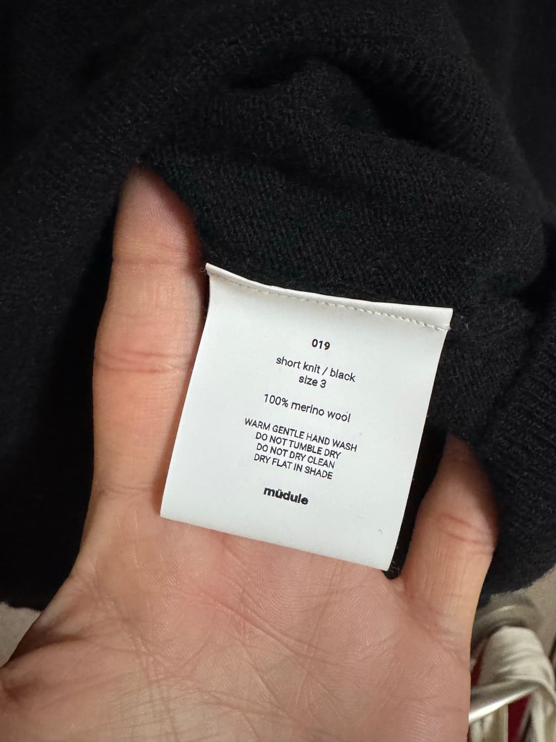 3]머듈 쇼트 니트 블랙 상품이미지4