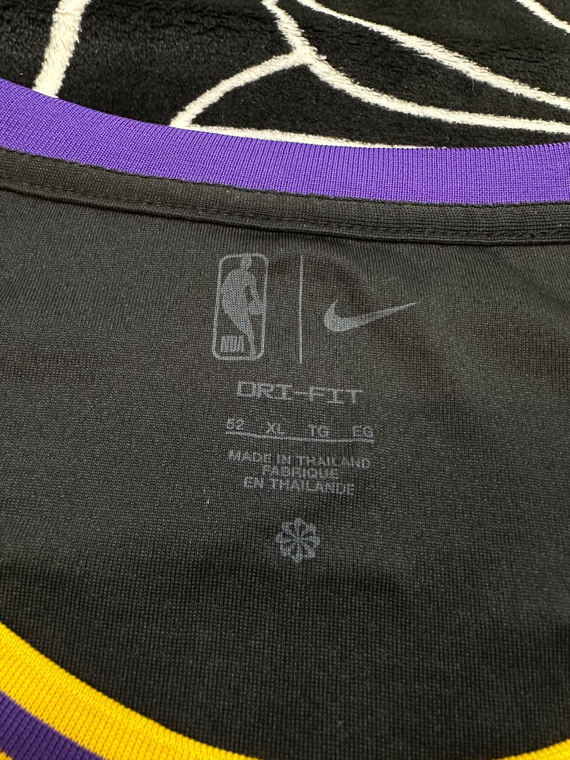 나이키  레이커스 르브론제임스 NBA 저지 XL 상품이미지5