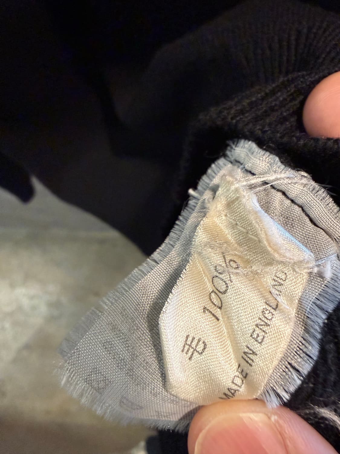40 버버리 BURBERRY 램스울 크루넥 니트 블랙 상품이미지7