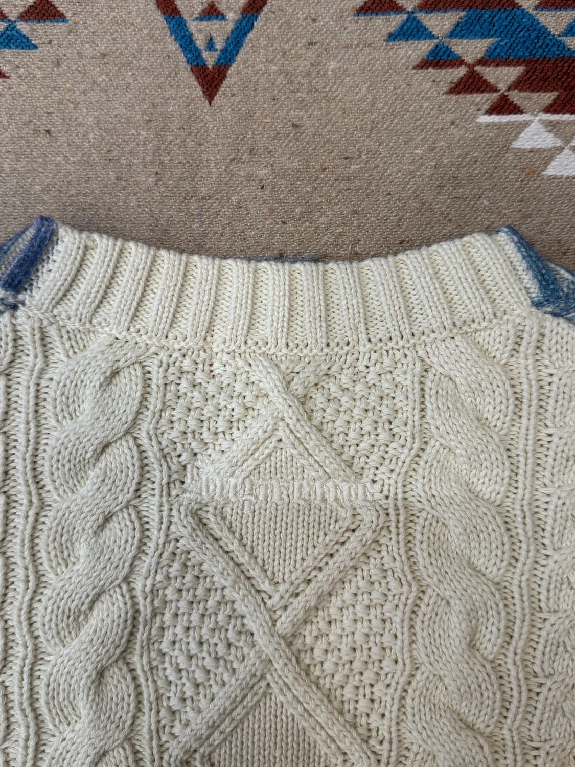 [L] 슈프림 커트 코베인 스웨터 화이트 - 23SS 상품이미지6