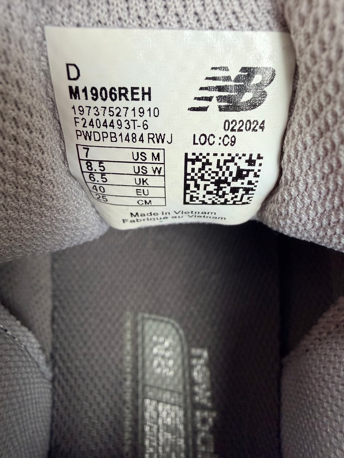 [New Balance] 1906R 메탈릭 실버 (M1906REH) 상품이미지5