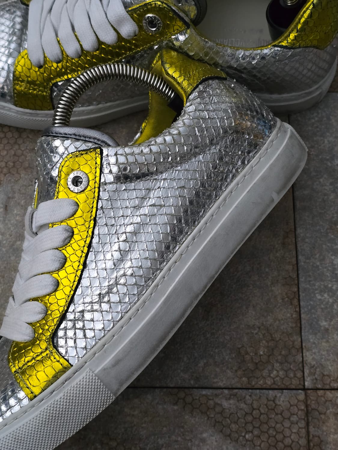 (245)쟈딕앤볼테르 메탈릭 실버 골드 뱀피 상품이미지3