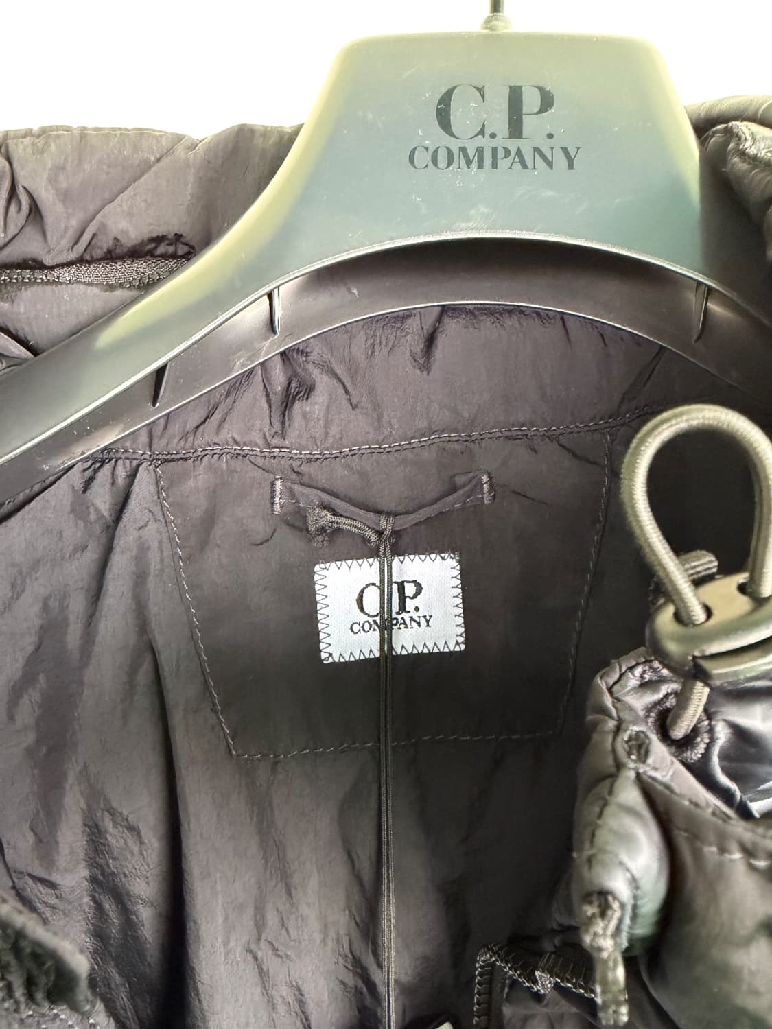 (새제품) CP 컴퍼니 24FW에코크롬 고글 다운 토탈이클립스 블루 XL 상품이미지3