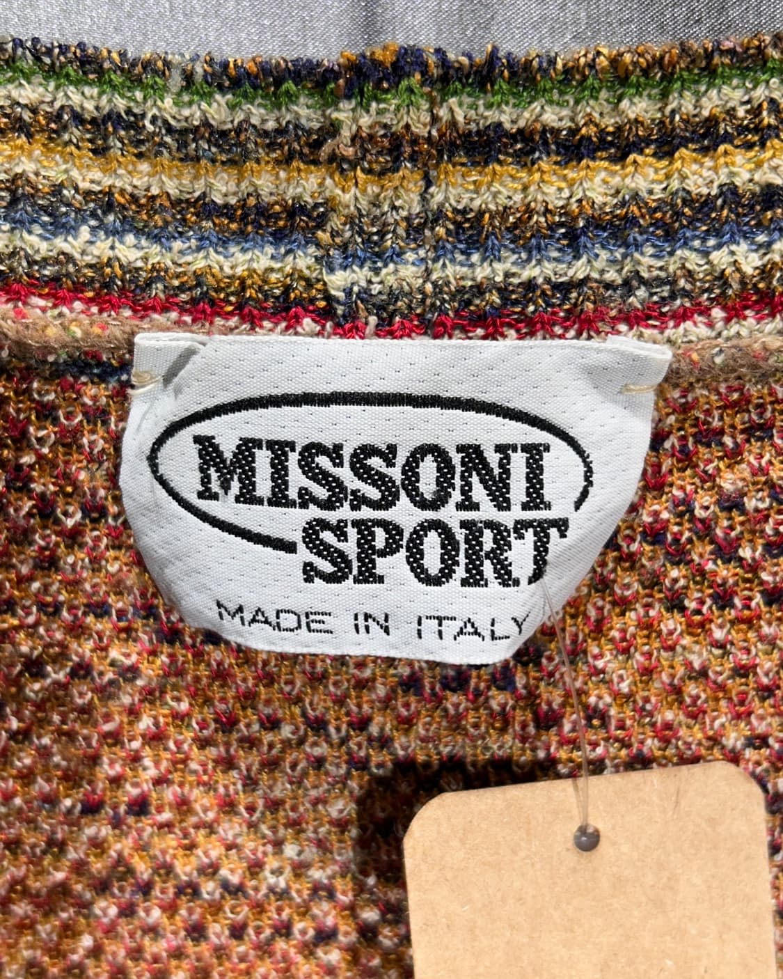 L 미쏘니 스포츠 입체 패턴 가디건 상품이미지5