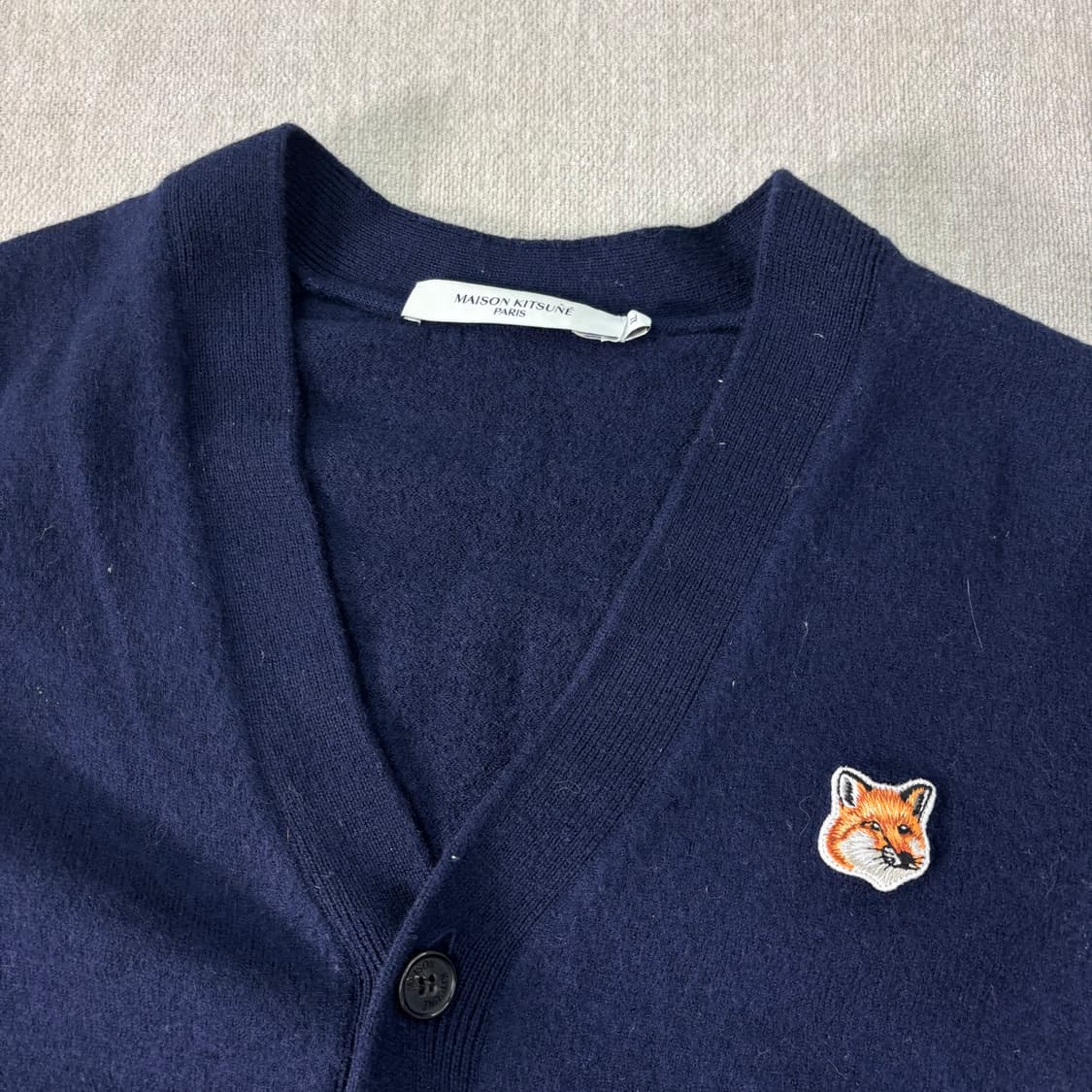 W 90 메종키츠네 백화점텍 울 가디건  상품이미지2