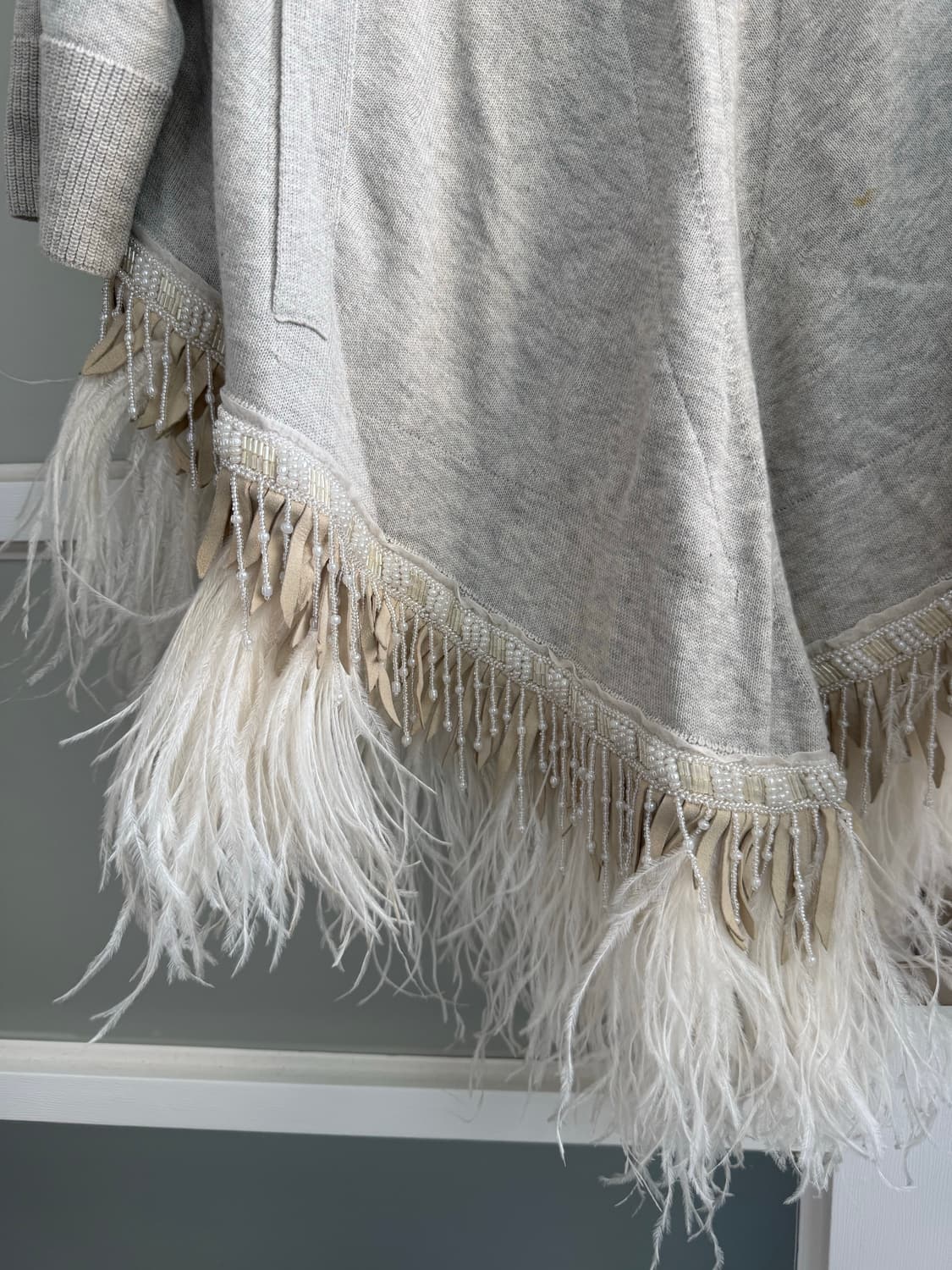 [Sacai] 사카이 깃털 장식 니트 상품이미지2