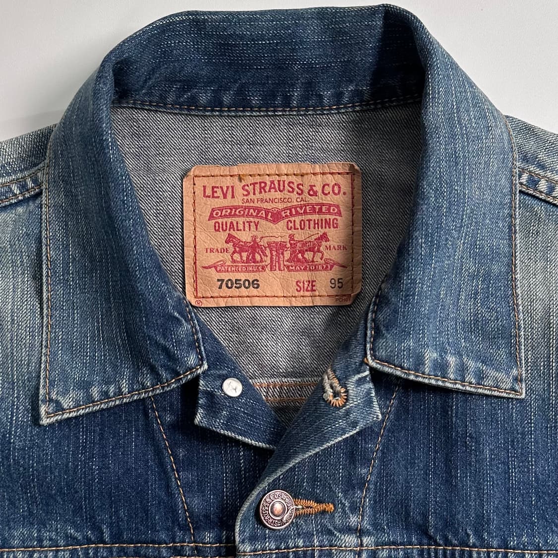 리바이스 워싱 데님 트러커 자켓 상품이미지5