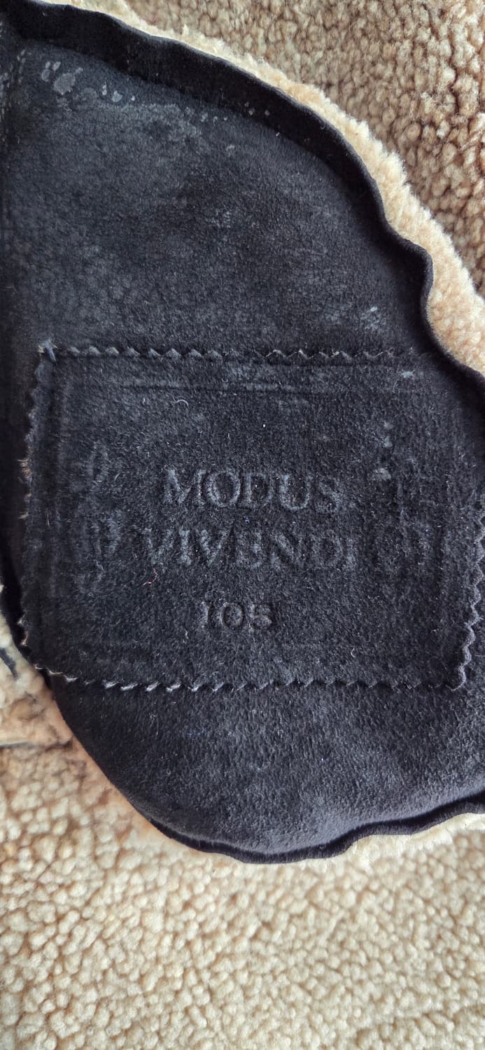 모두스 비벤디 105사이즈
-터키 수입품 양가죽 자켓 택포 상품이미지8