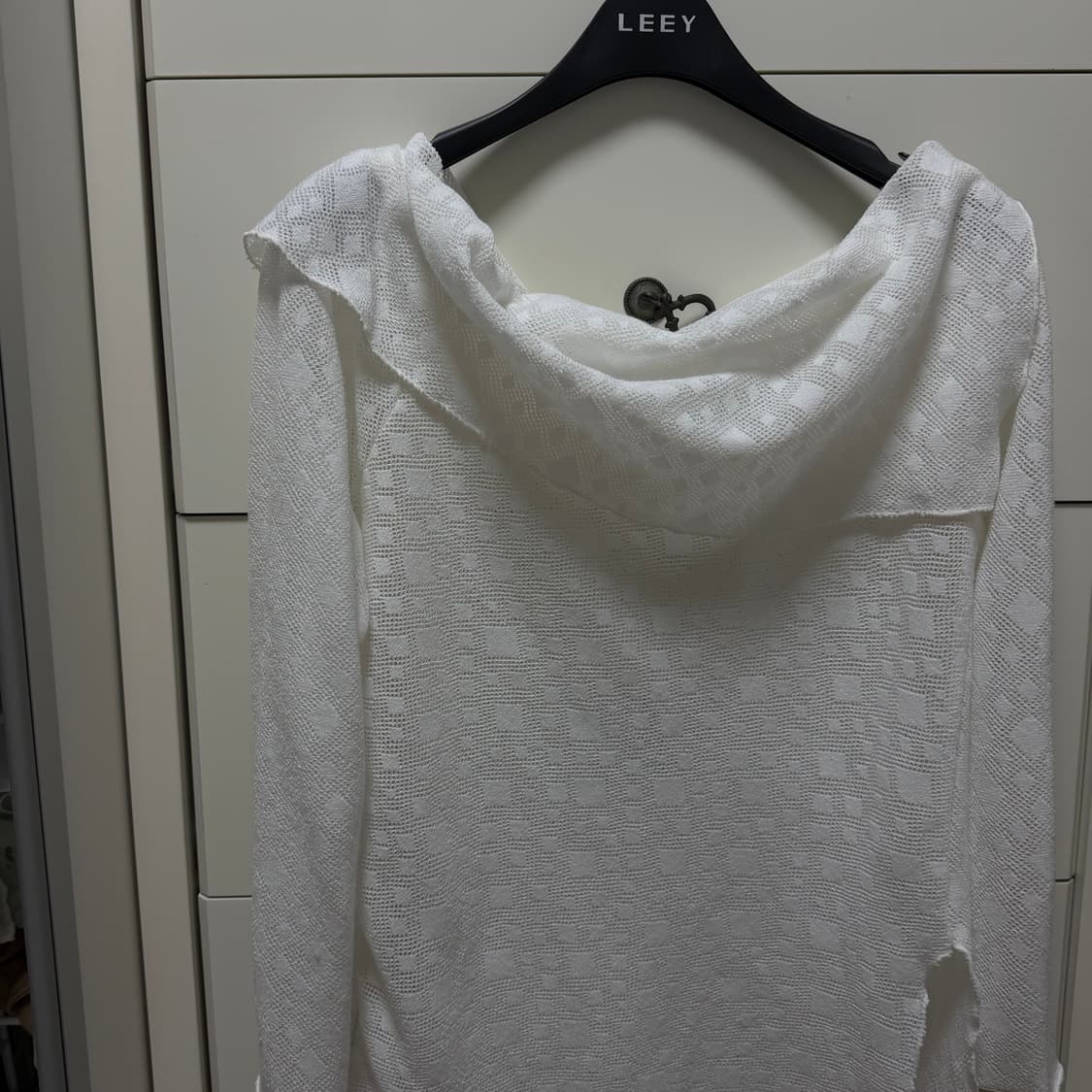 폴리수엠 ARGYLE LONG OFF-SHOULDER TOP  상품이미지4