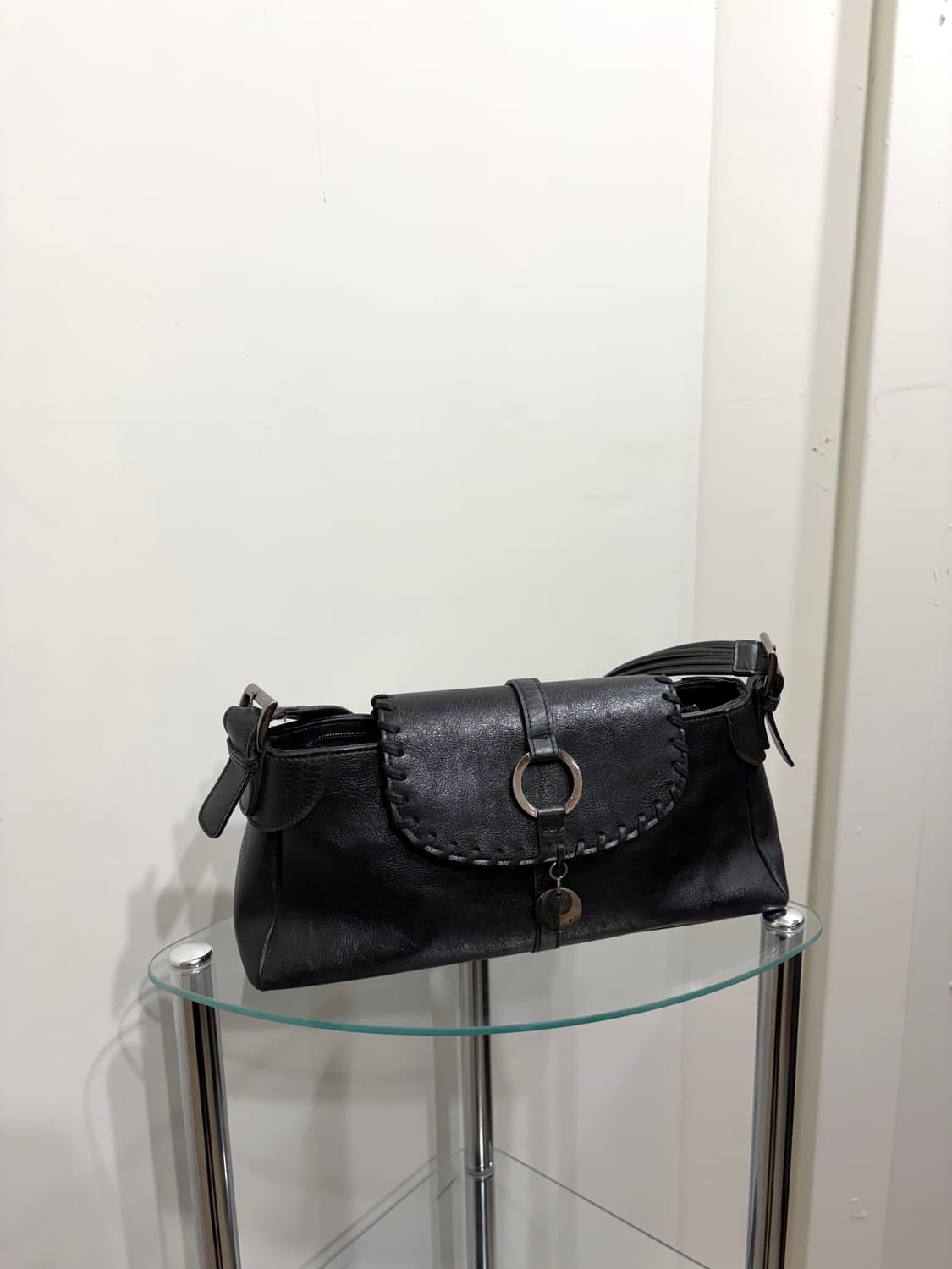 발렌티노 루디 레더 숄더백 상품이미지4