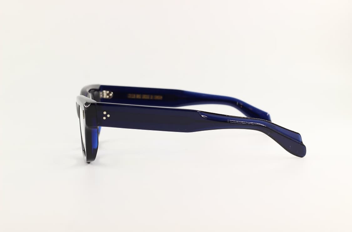 커틀러앤그로스 1391 01 black on blue 상품이미지5