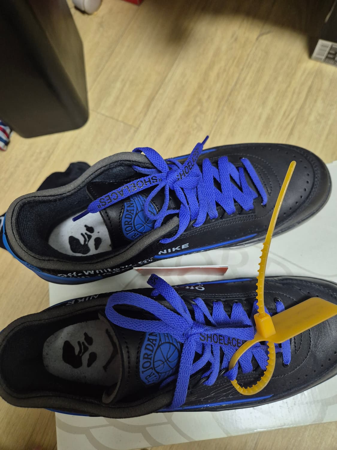 나이키오프화이트 조단 상품이미지3