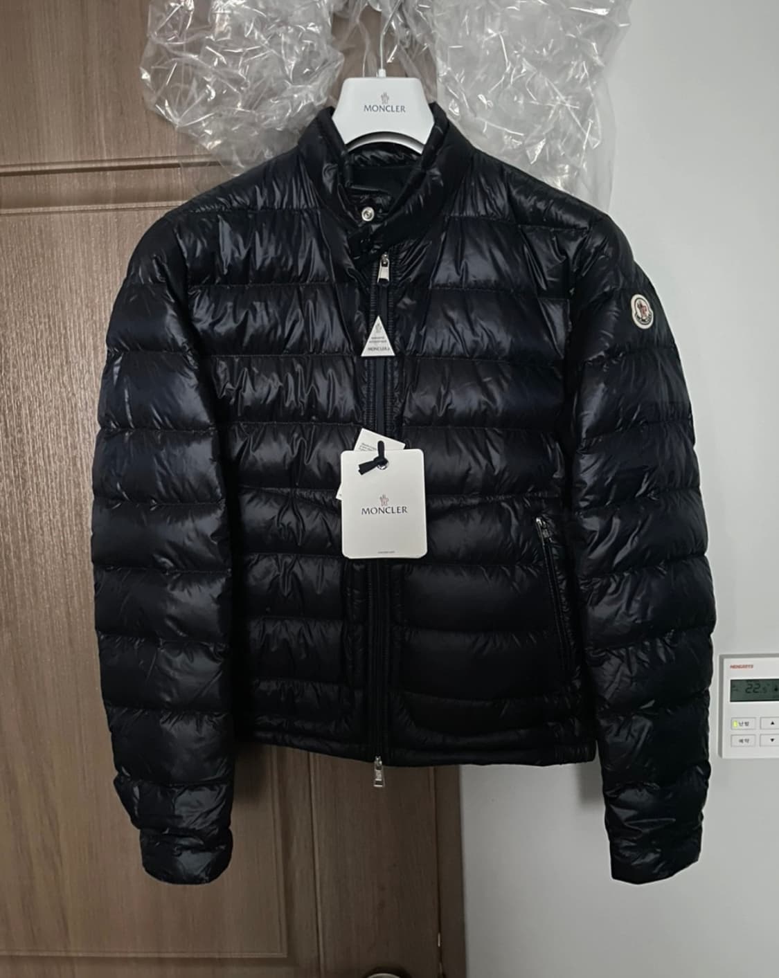 몽클레어 아코러스 나이트블루 2,4 사이즈 새제품 상품이미지1