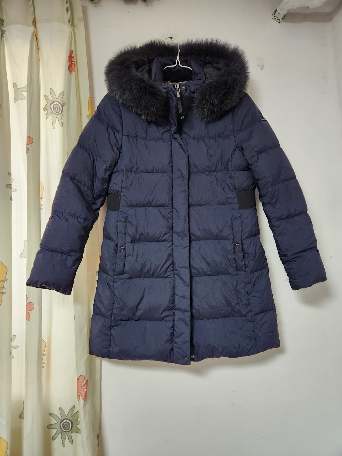 헤지스 네이비 다운 패딩 100(66~77) 상품이미지1