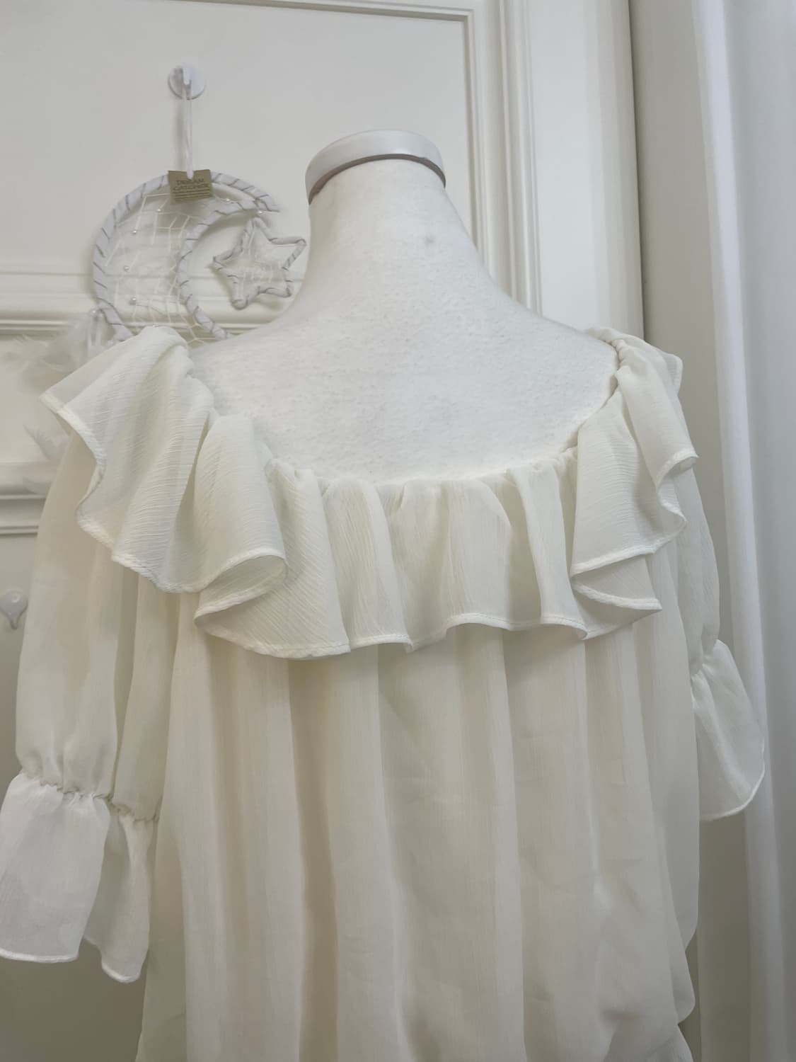 INGNI ivory ruffle button point blouse 상품이미지4