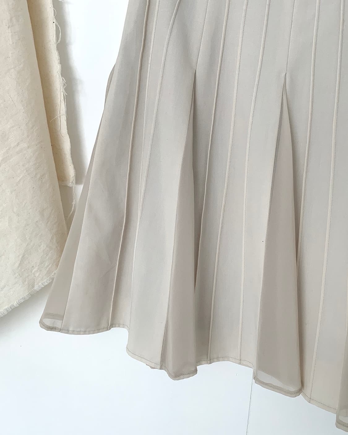 Nude beige chiffon pleated midi skirt 상품이미지7