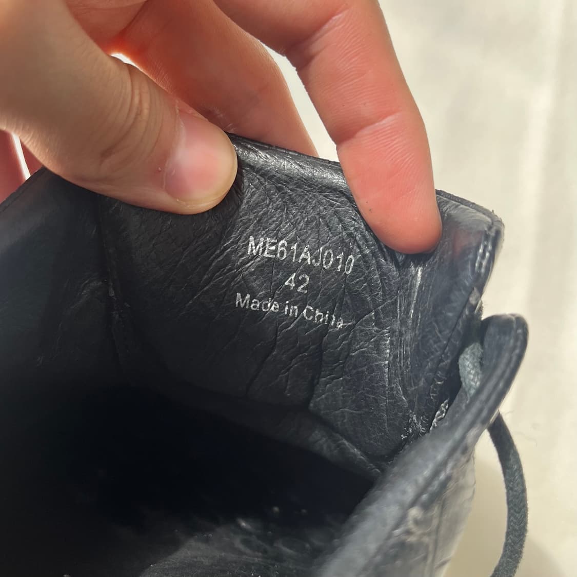 이세이미야케 크로커다일 텍스처 레더 스니커즈 상품이미지6