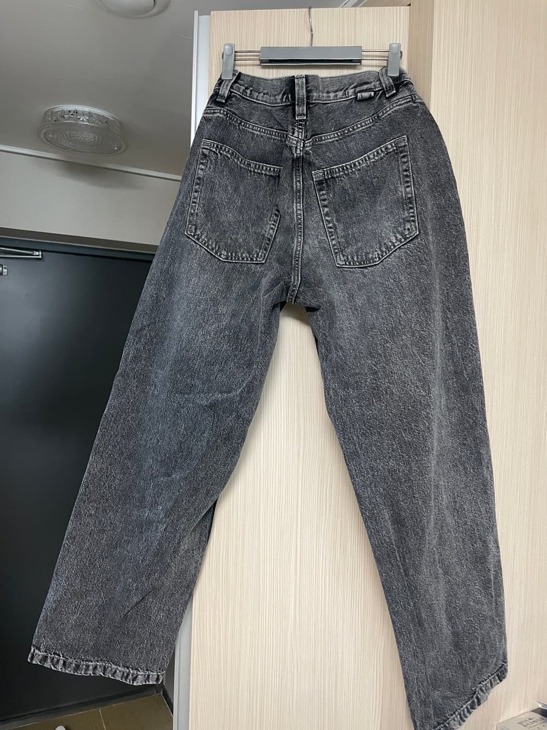 자라 배기핏 흑청데님 팬츠 42 상품이미지2