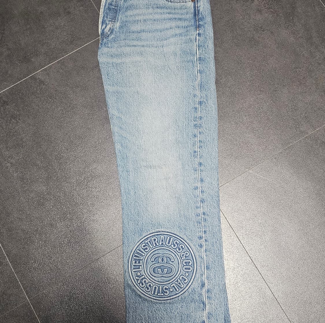 (단품) 스투시 X 리바이스 엠보스드 501 진 인디고 L/32사이즈 상품이미지5
