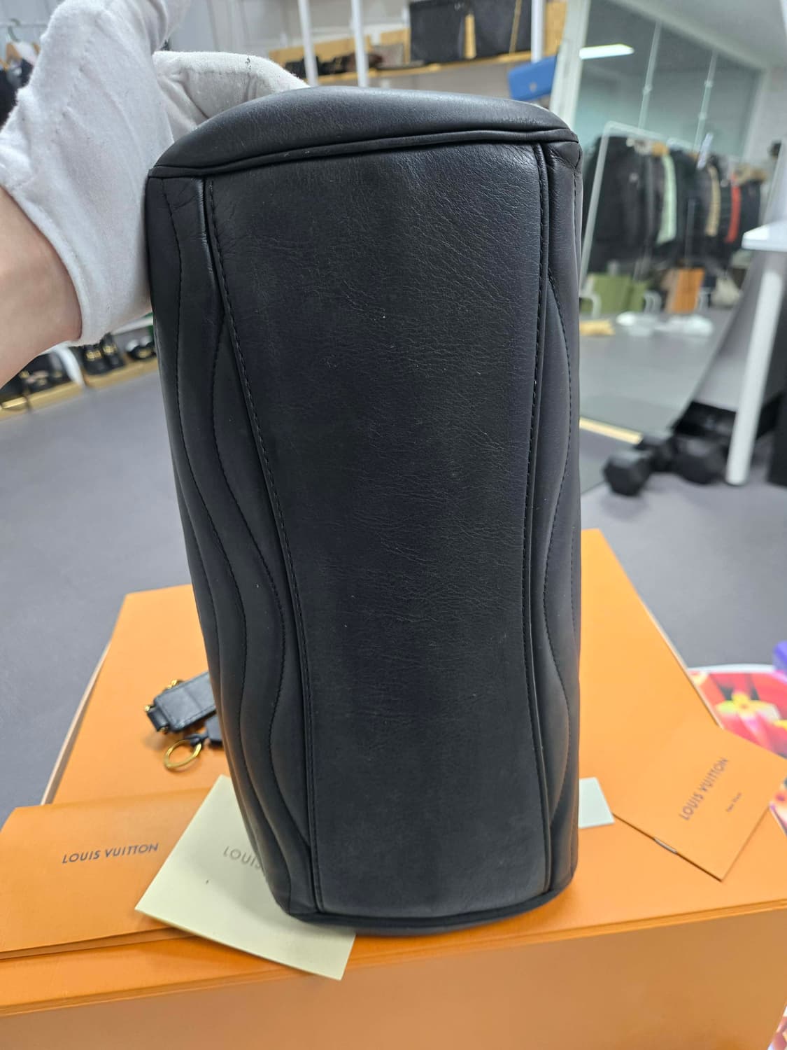 [정품] 루이비통 뉴 웨이브 숄더백 상품이미지6