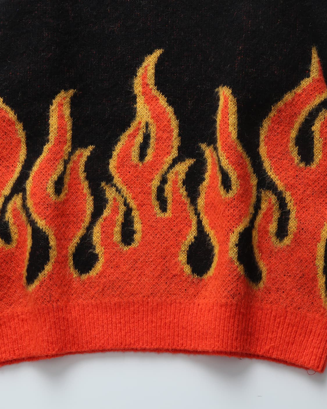빔즈 BEAMS 7G Fire Shaggy Crewneck knit 상품이미지8