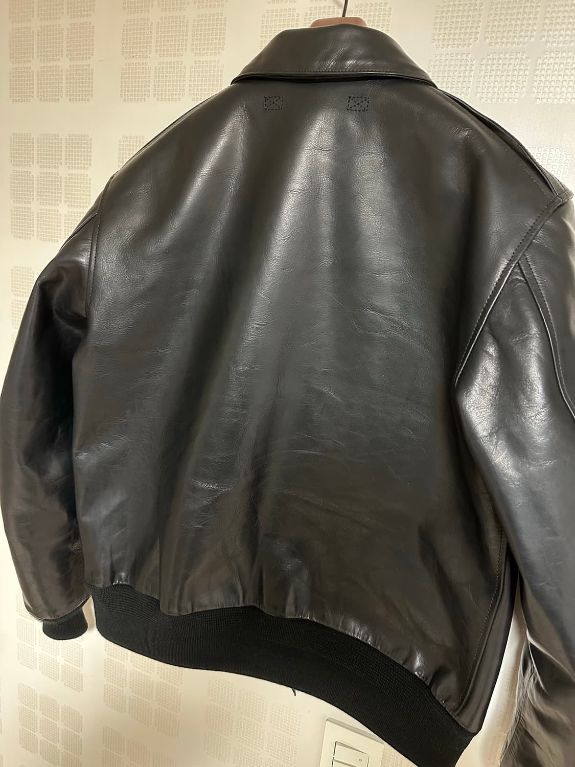 veluokldly a2자켓 말가죽 L사이즈 팝니다.  상품이미지4