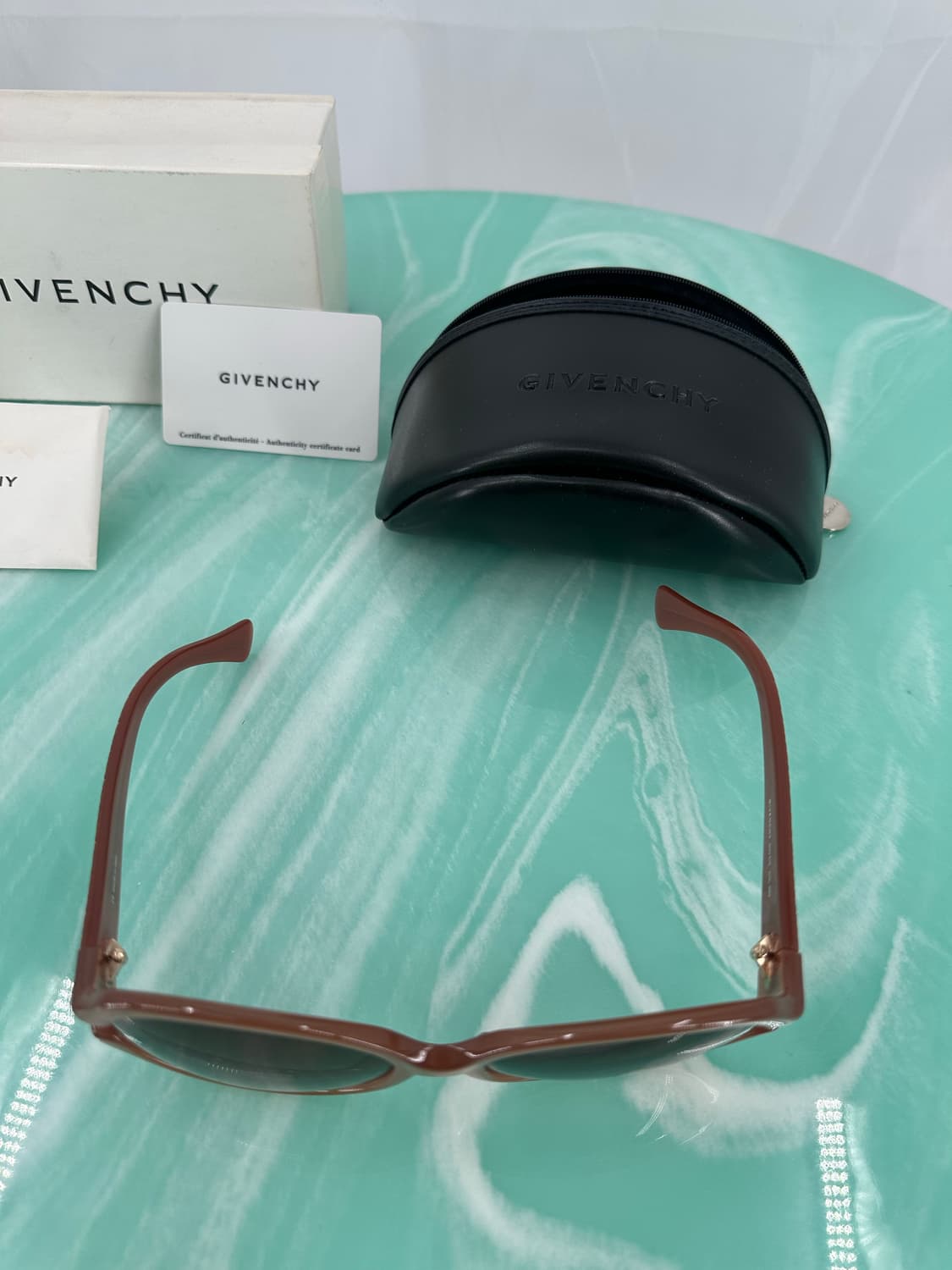 [새상품/무료배송] Made In Italy 지방시 선글라스 상품이미지2