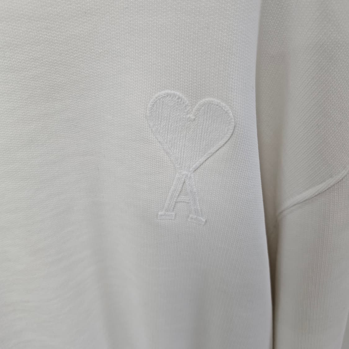 아미 하트 로고 맨투맨 L사이즈 105 판매 상품이미지2