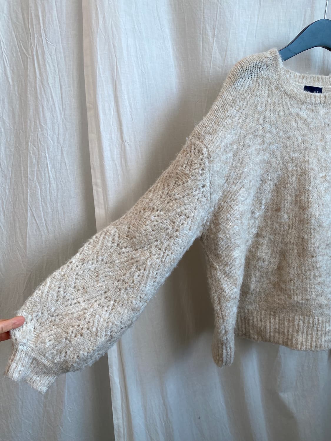 라이트베이지 울혼방 니트(L) 상품이미지6