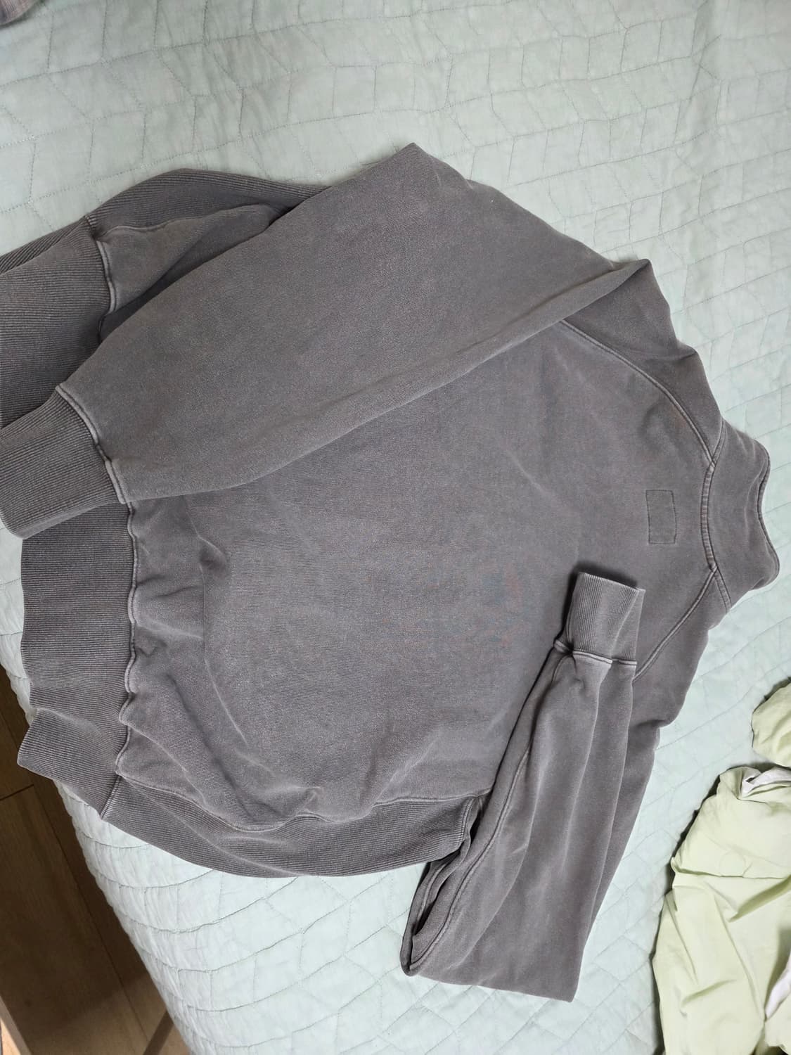 아트이프액츠 하프 집업 스웻셔츠 L사이즈 팝니다 상품이미지4