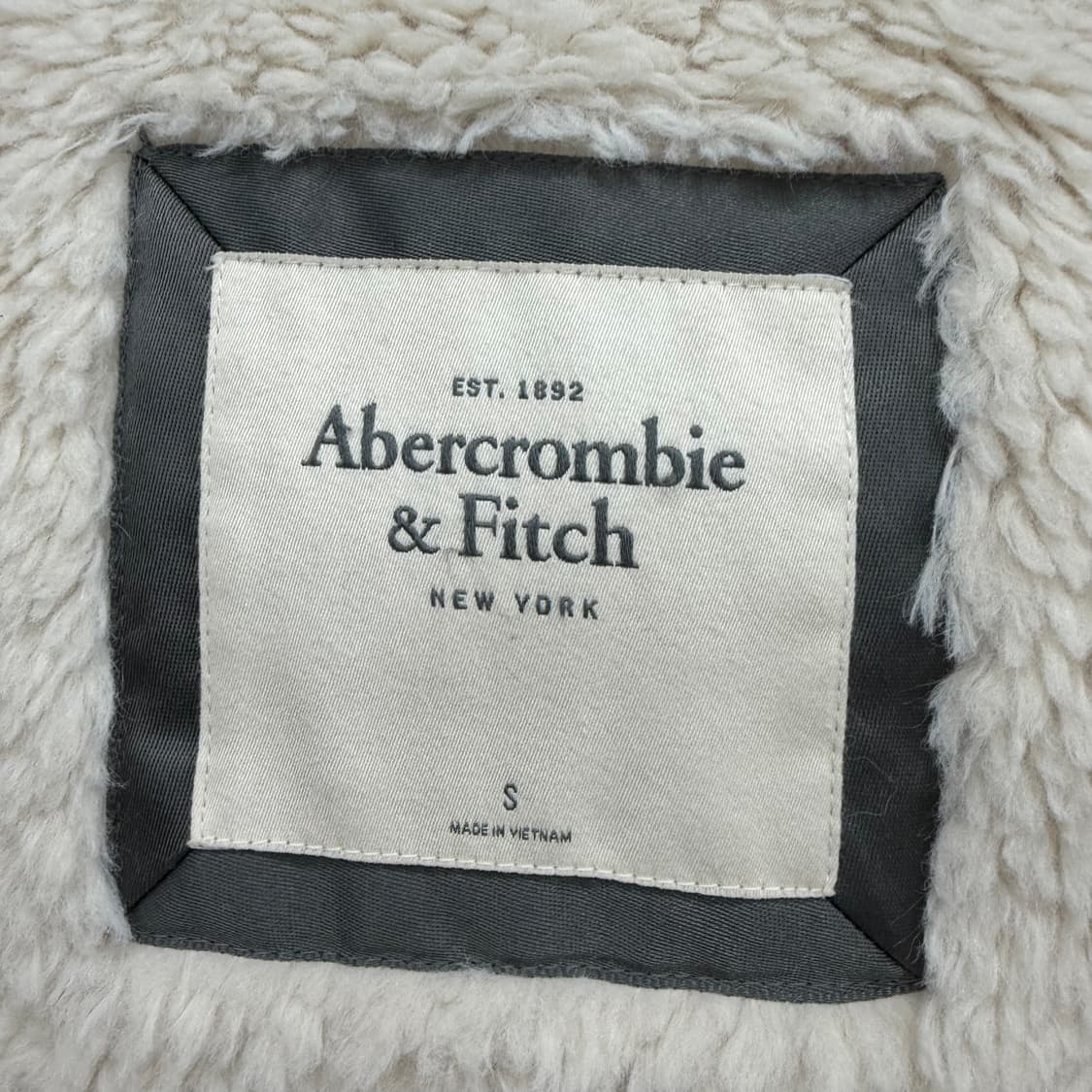 90 아베크롬비 y2k 울프죠 여자 덕다운 패딩조끼 상품이미지4