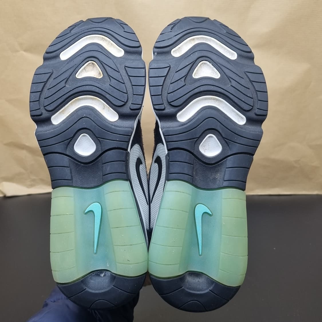 아디다스 이지부스트 터들보브 남성운동화275 상품이미지3