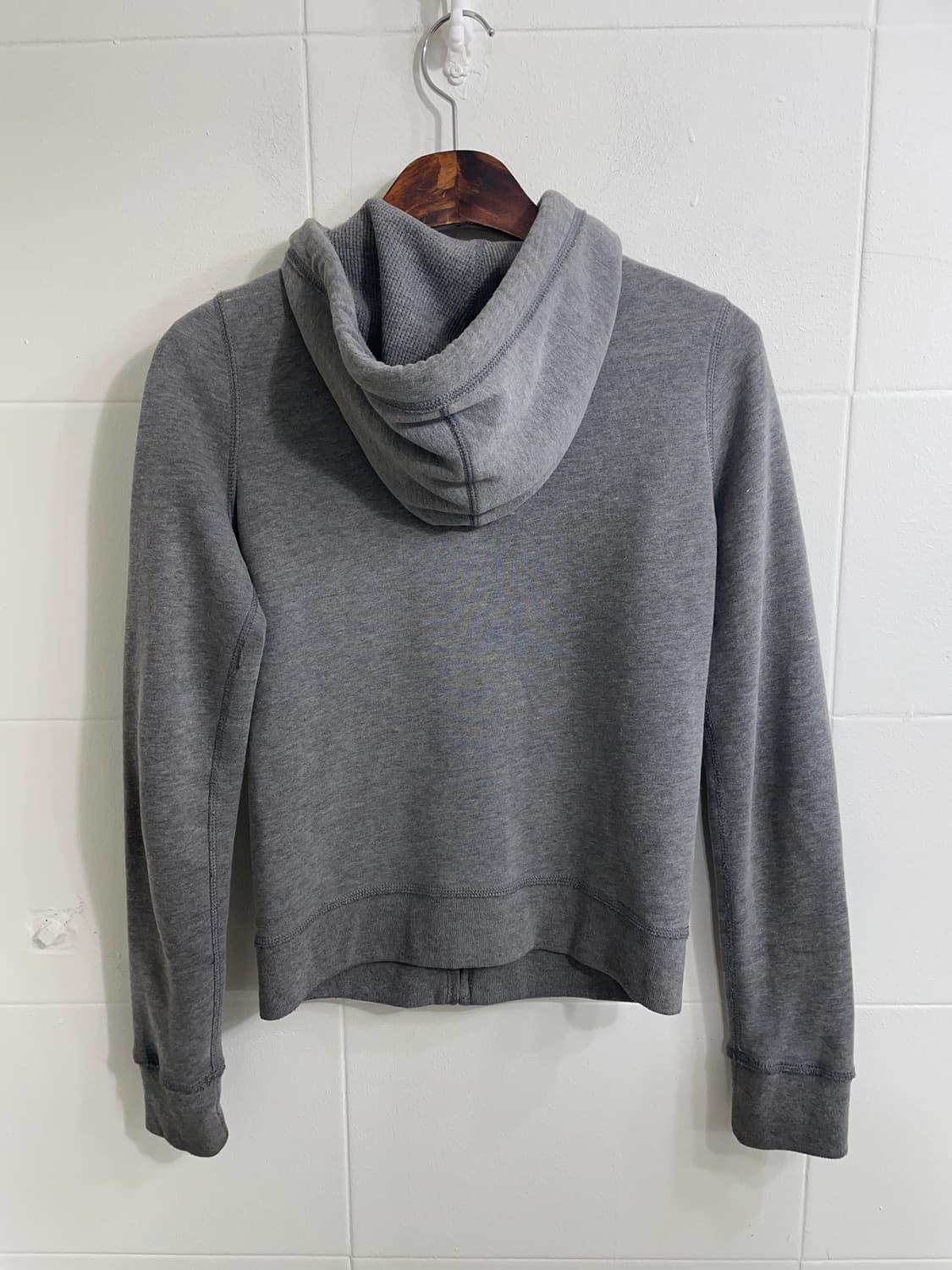 홀리스터 그레이 슬림핏 딱붙 후드집업 상품이미지6